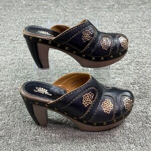 Spring Step Marietta Clogs Women 37 Black Leather Floral Etched Studded Mules
